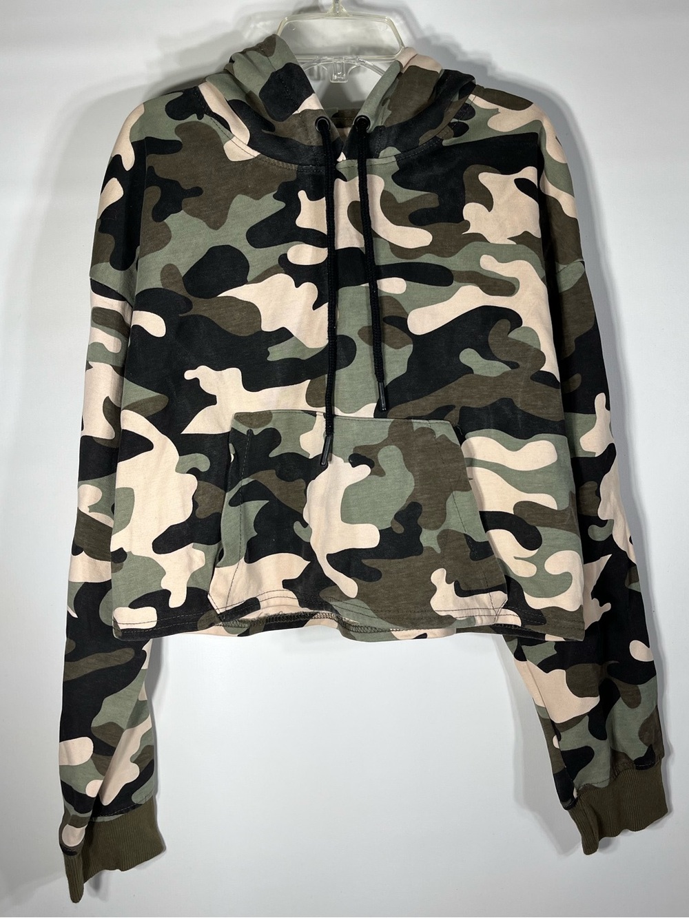 Bershka Women’s Large Hooded Camouflage Crop Top with Pockets